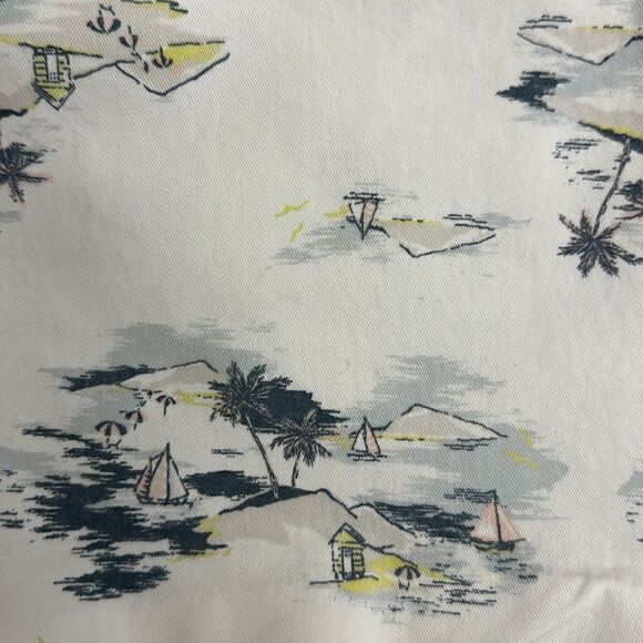 Old Navy The Pixie Tropical Print Shorts Size 2 - Picture 2 of 5